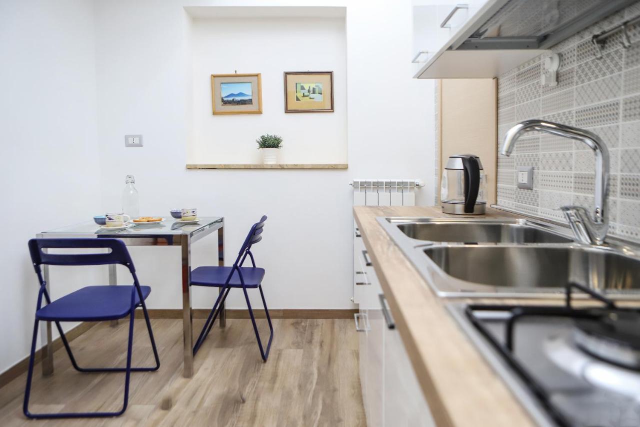 Tribunali Family Apartment By Wonderful Italy Napoli Eksteriør bilde
