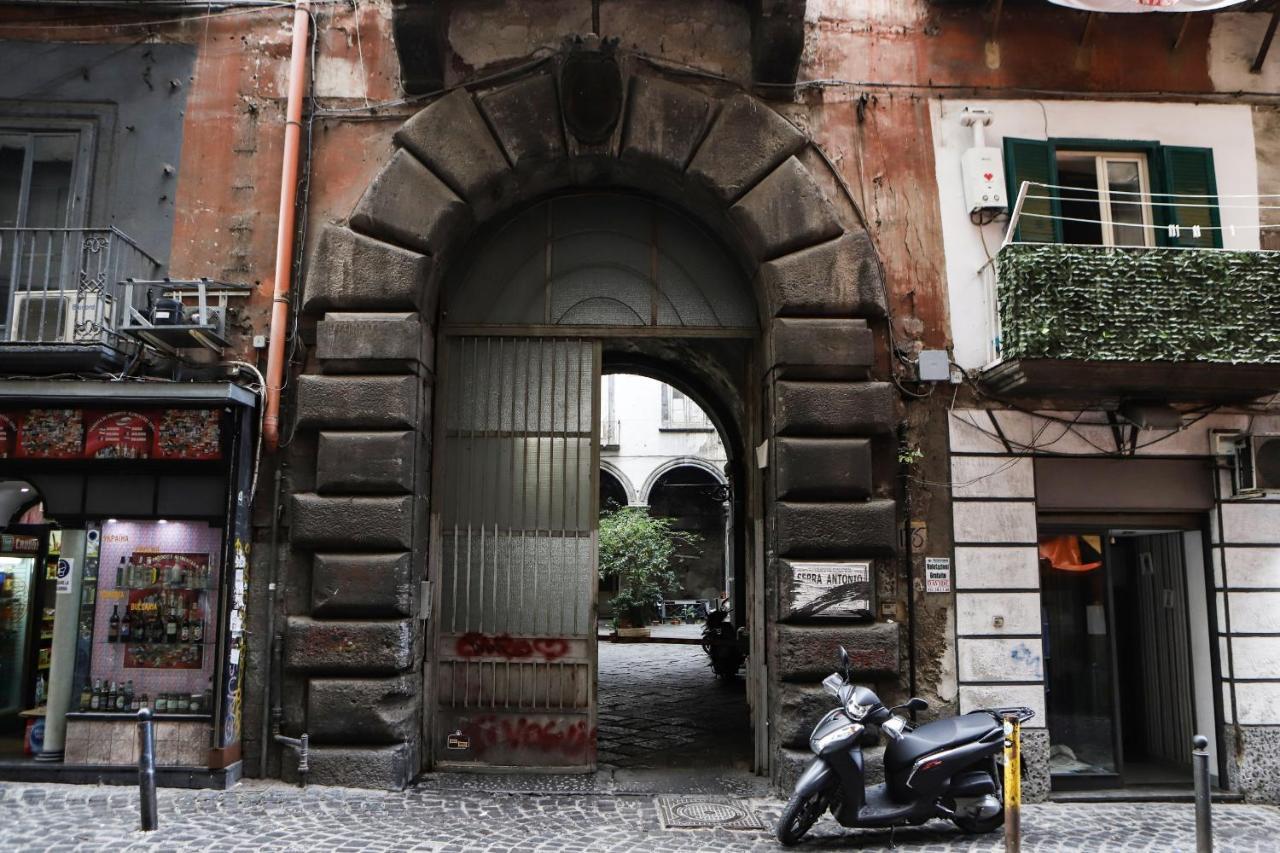 Tribunali Family Apartment By Wonderful Italy Napoli Eksteriør bilde